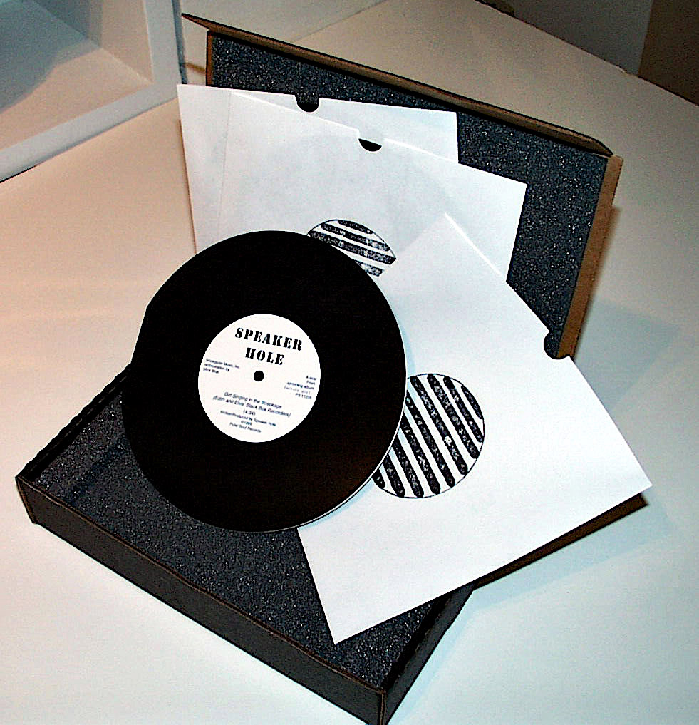 7_Speaker-Hole-box-set_OL