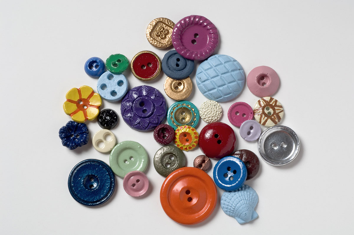 2_Billie-Buttons-detail